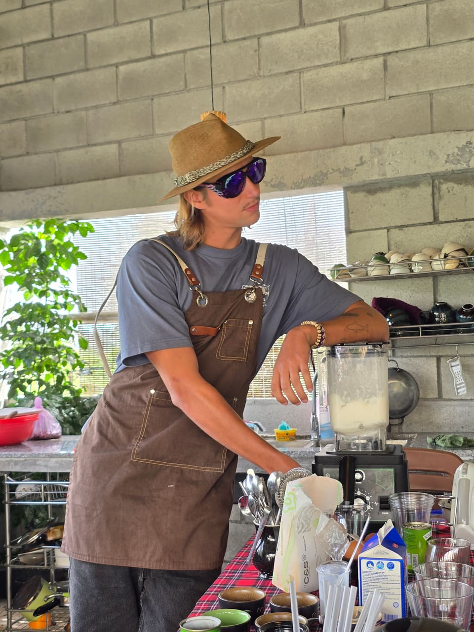 Making fresh fruit smoothies during a cooking class